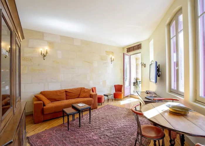 Centre Historique, Climatisé Avec Terrasse